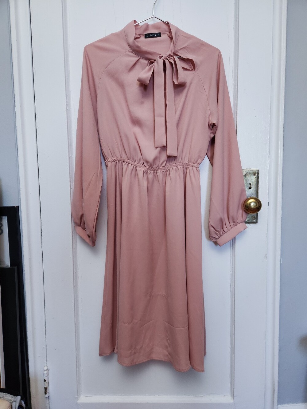 SHEIN Dusty Rose Tie-Neck Long Puff Sleeve Retro Feminine Dress Knee Length